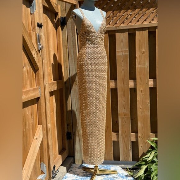 🆕 BRONX & BANCO 🧿 NWOT Allegra Gold Sequin & Beaded Maxi Dress, Sz S US 4 - Picture 4 of 16